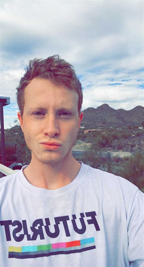 Kyle (onlyfans420) .